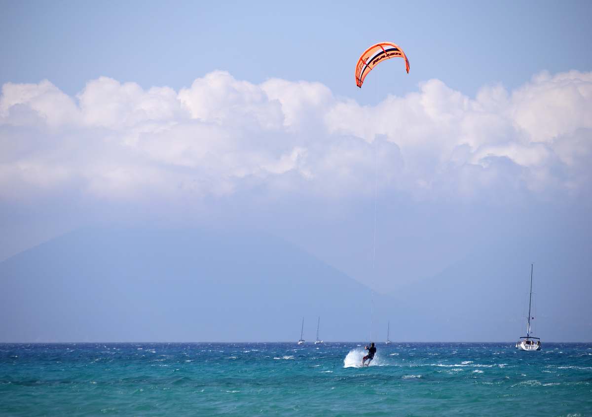 leisure activities person parachute water skiing gliding
